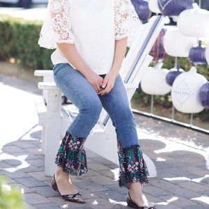 Anthropologie Pilcro Flare Flounce Floral Hem